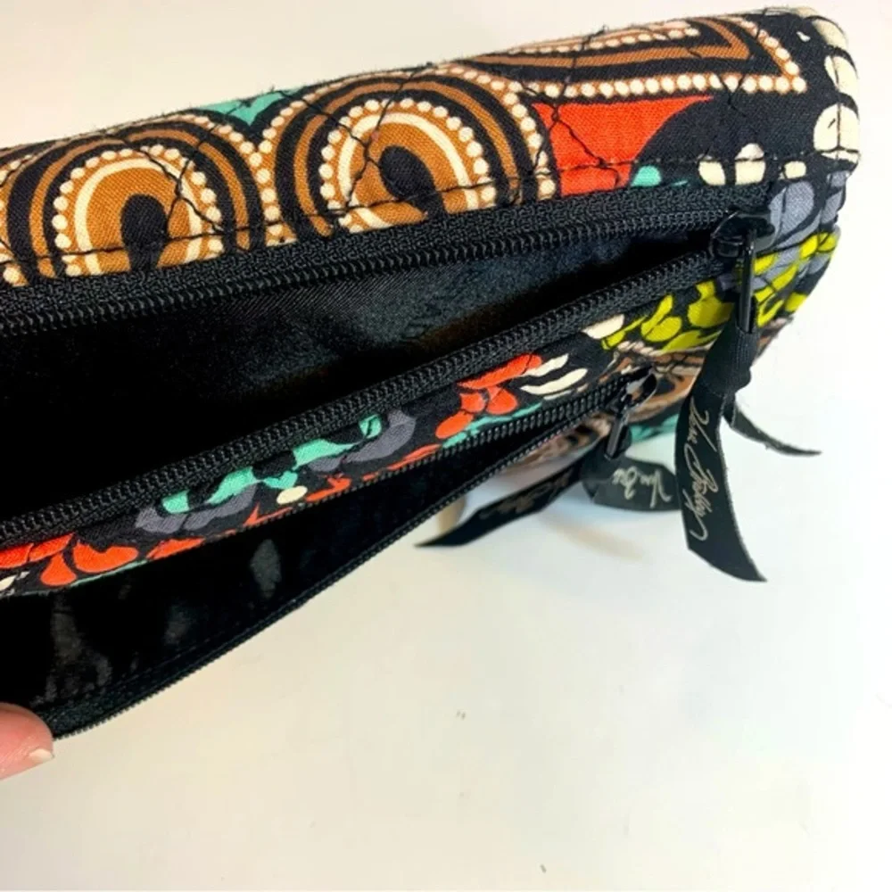 Vera Bradley Sierra Strap Trifold Wallet‎